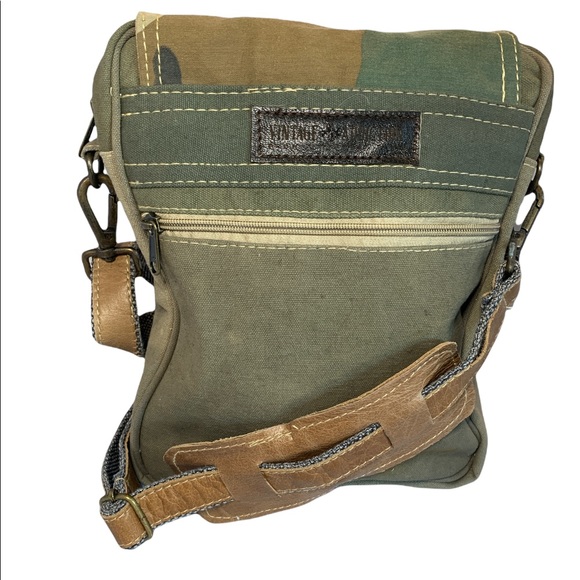 Vintage Addiction Recycled Tent Camo Crossbody Bag - Picture 4 of 8
